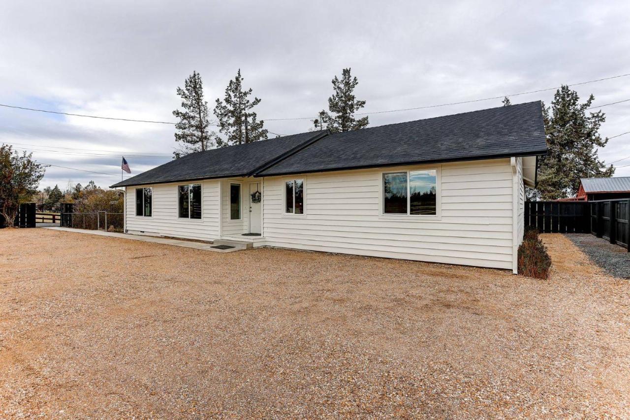 The Old Reindeer Ranch Villa Redmond Exterior photo